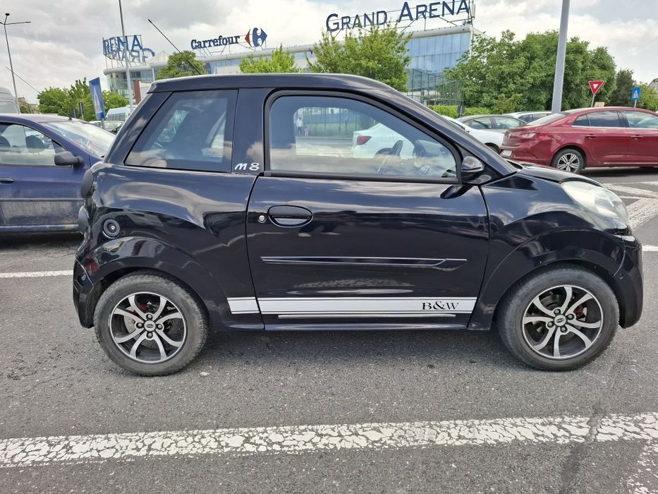 Microcar M8 (masina 16 ani)