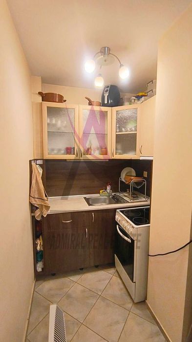 Дава се под наем Двустаен апартамент в Варна, Конфуто - 55 кв.м за 357 € - Снимка #2