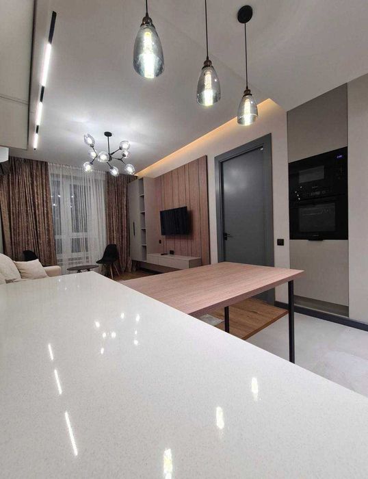 сдается квартира в центре новостройка NRG Oybek