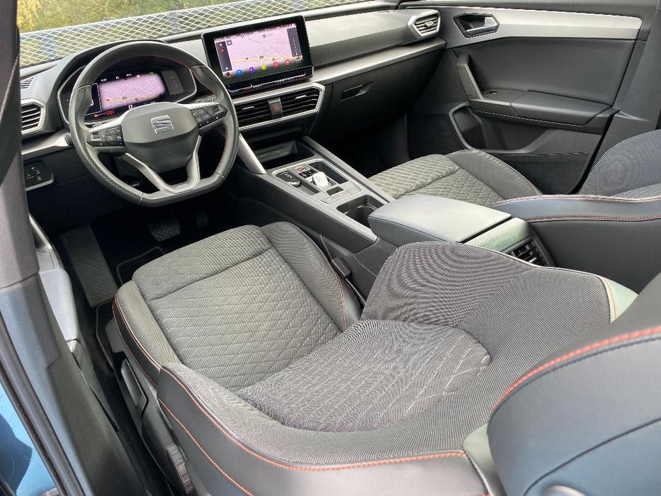 Seat Leon 2022 benzină, 14.312 € — imagine 2