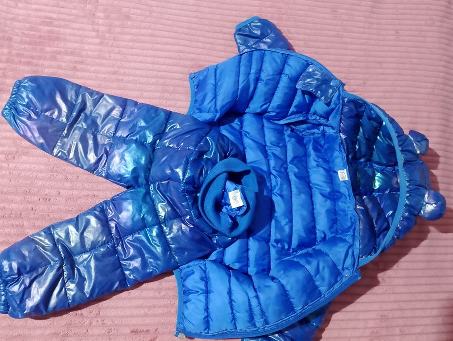 Продам костюм на девочку