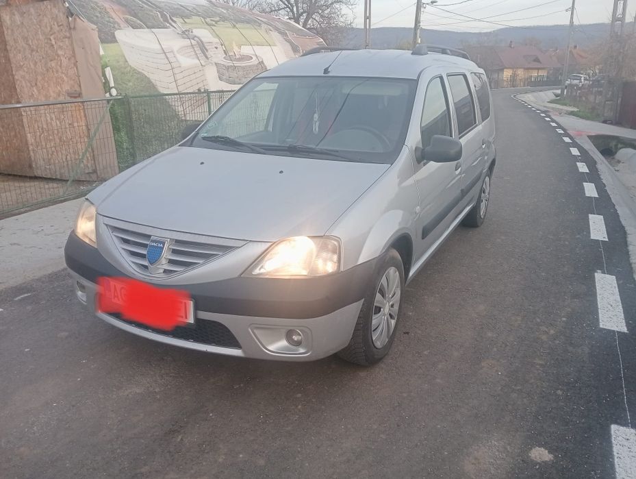 Vând Logan MCV 2008 1.6 16v benzină+gpl 7 locuri