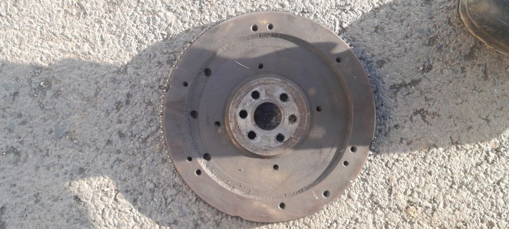 Маховик ваз 2110