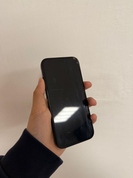 Iphone 15 128/84