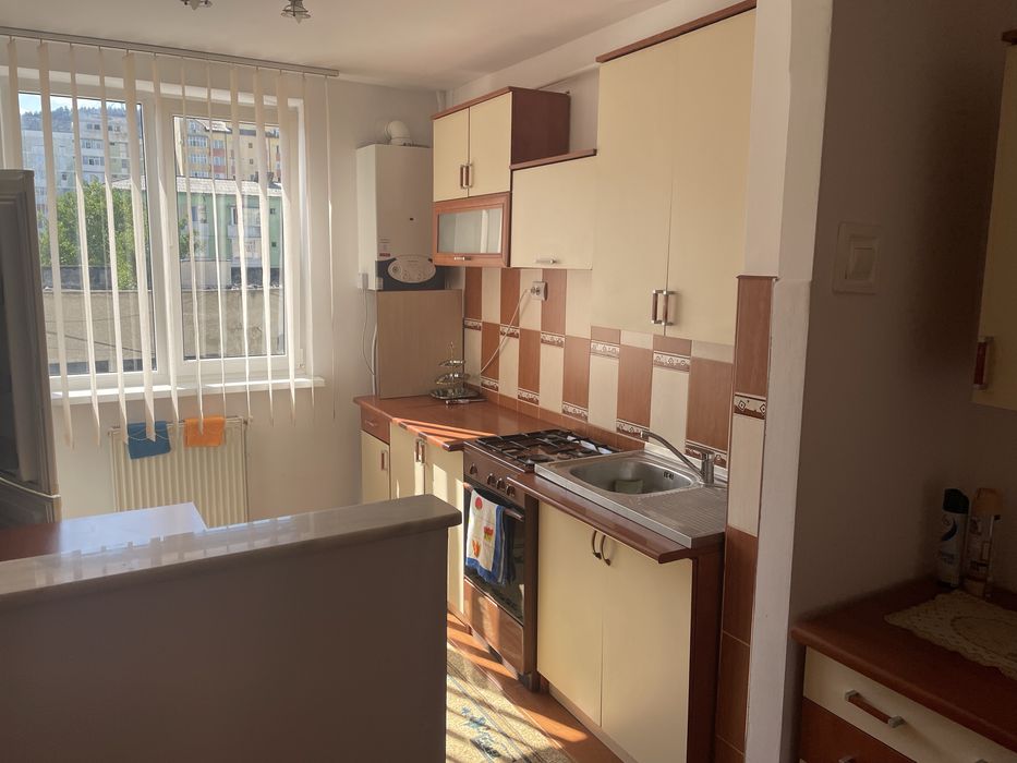 De inchiriat ap 2 camere mobilat si utilat