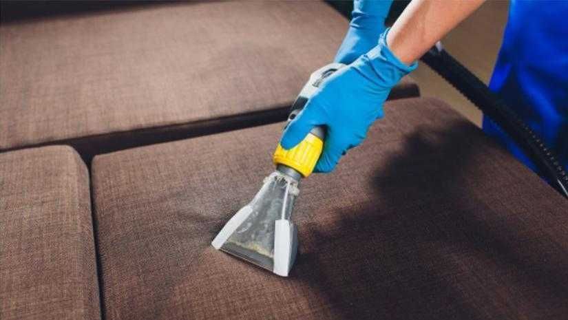 Curātat canapele ,saltele și mochetă