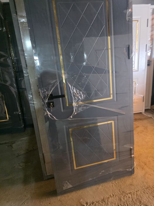 Оптим нархда мдф  эшиклар 580 минг сум