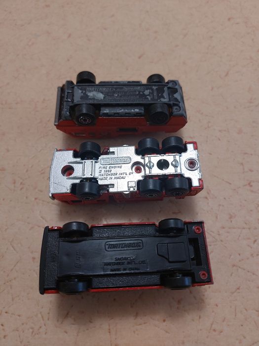 Колички matchbox, corgi, yatming