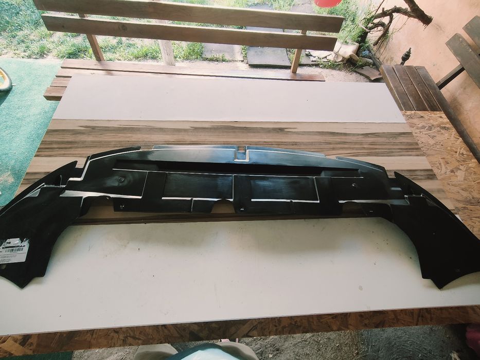 Кора под предната броня Ford Focus 2 / 2004 - 2012г.