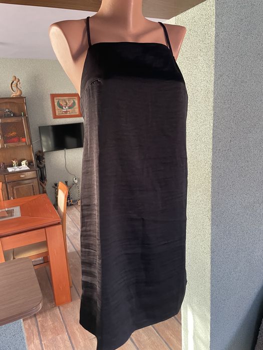 Дамска черна рокля