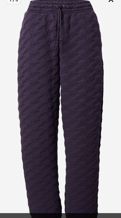 Нови долнилнища Nike Размер хс-с