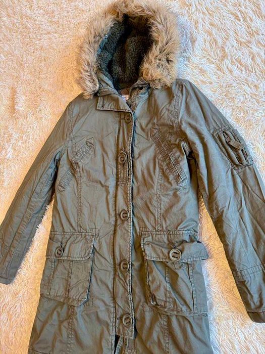 Дамско яке парка