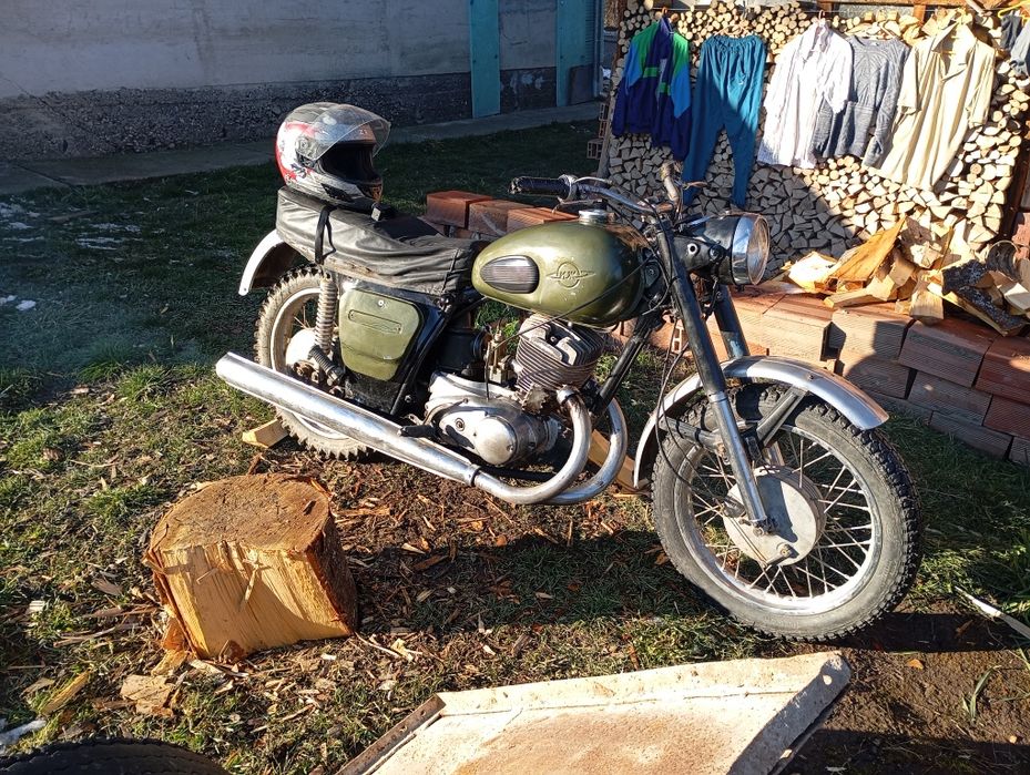 Цял или на части иж планета