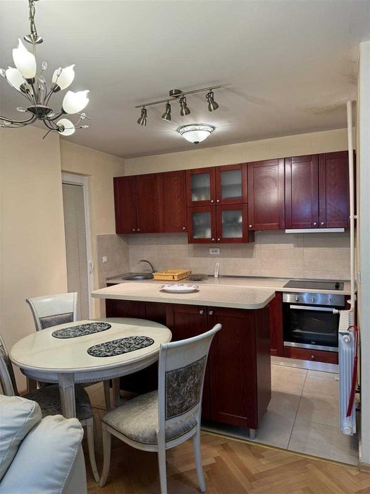 Дава се под наем Тристаен апартамент в Пловдив, Каменица 2 - 88 кв.м за 351.9 € - Снимка #1