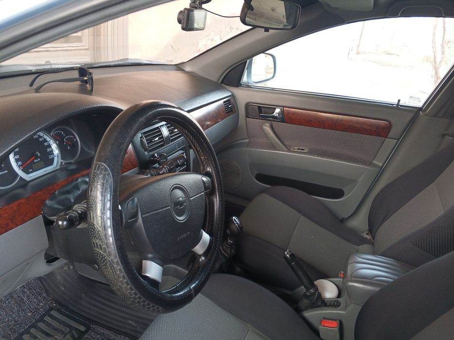 Лассетти жентра сотилади