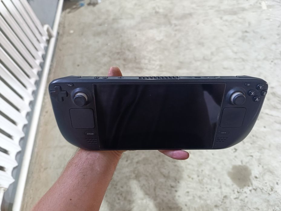 Продам Steam Deck LCD 512GB