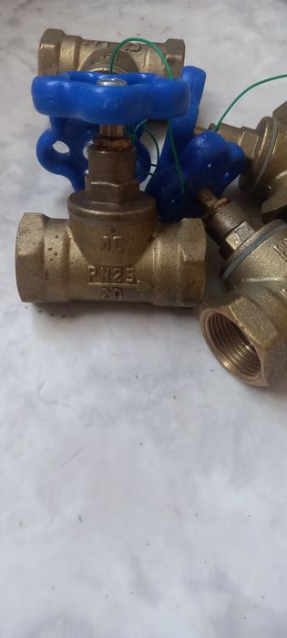 Вентиль (клапан) латунный