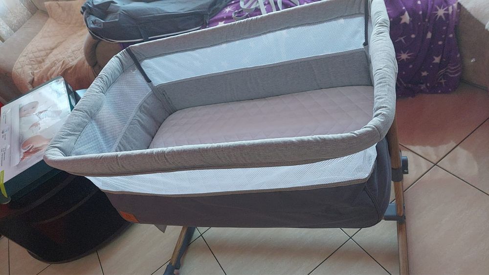 Pătuț Co-Sleeper Lionelo Leonie 3 în 1 – Stare foarte bună
