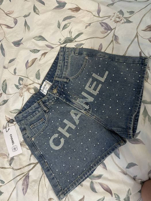 Pantaloni scurti Chanel