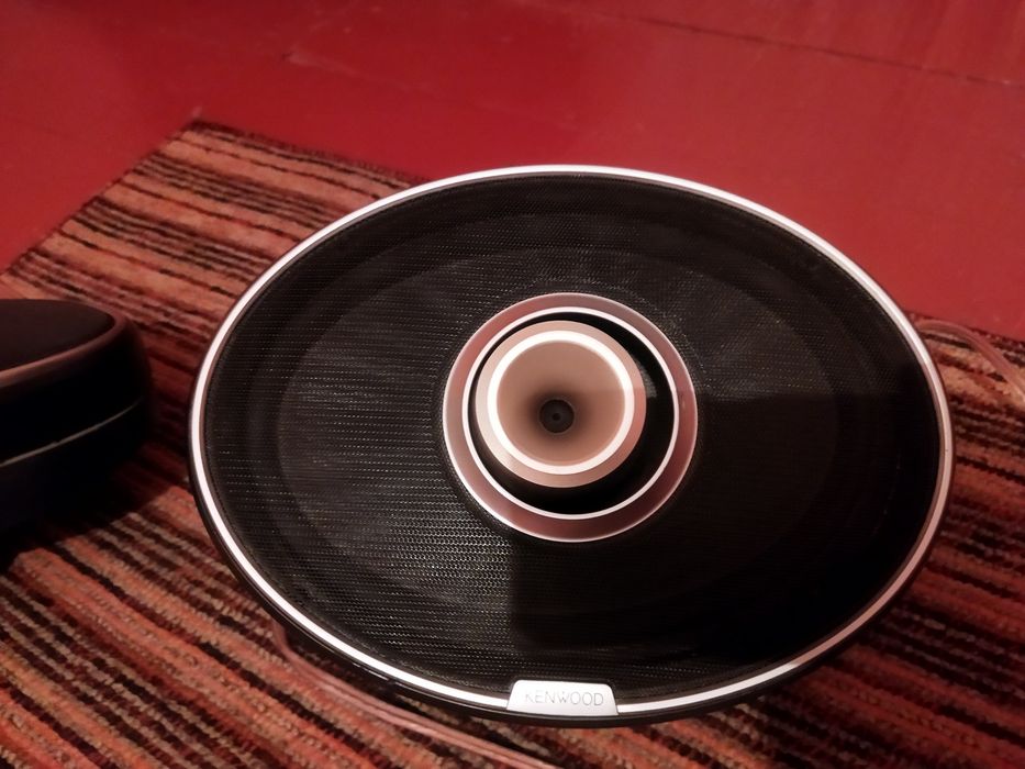 Срочна сотилади.