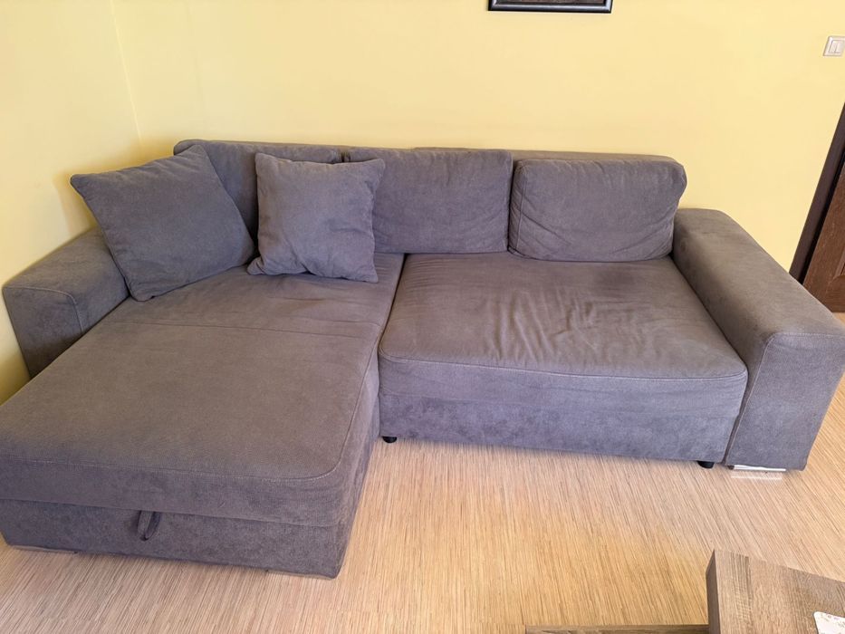 Разтегателен диван с ракла