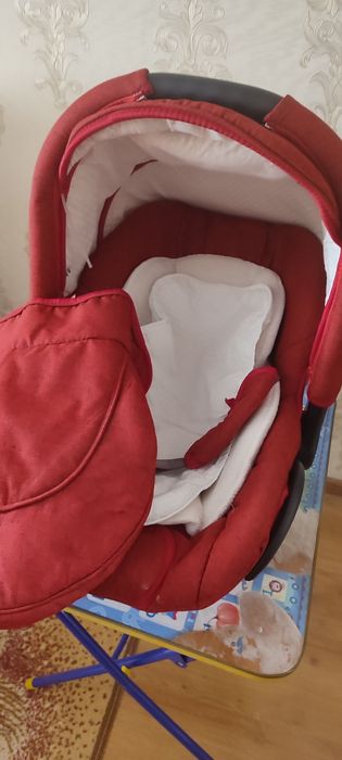 Коляска детская три в одном