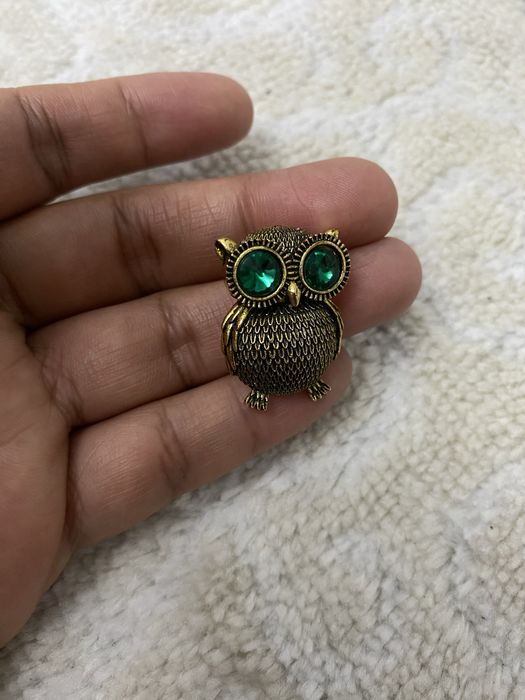 Продам брошь и сумку