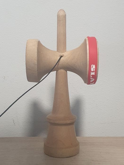 Vând kendama setup
