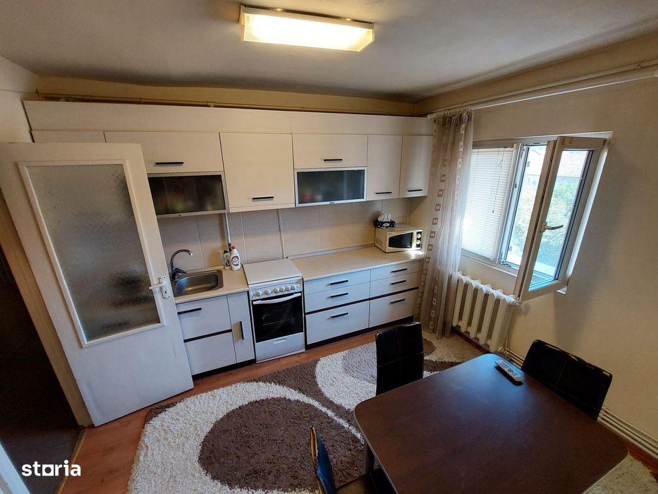 Apartament 2 camere , suprafata 50 mp , zona Brădet — fotografia 1