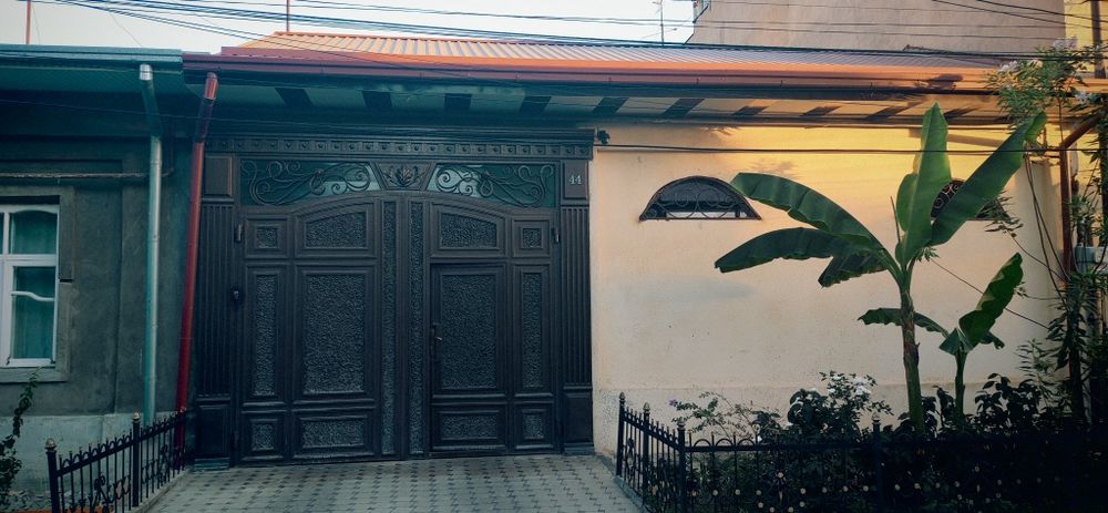 Rakat mahalladan 5 xonali uy
