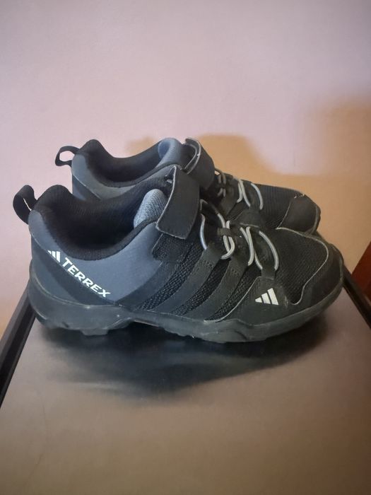 Детски маратонки Adidas Terrex