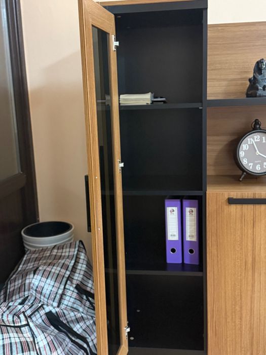 Продам комплект офисной мебели