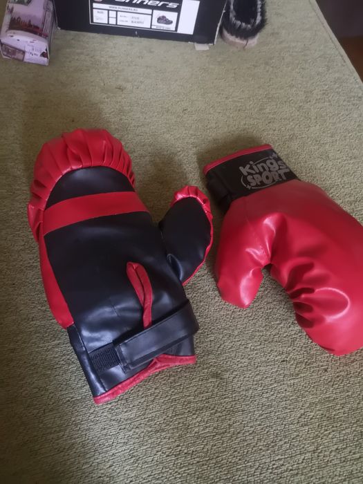 Детски боксови ръкавици