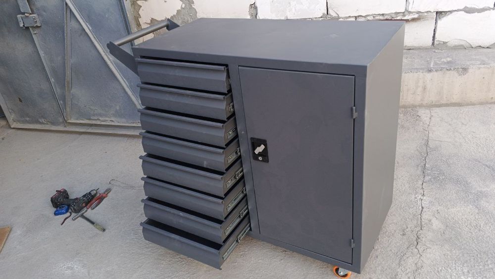 Verstak stul va asbob aravachalari