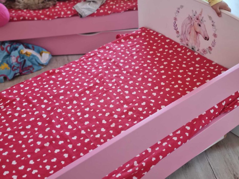 De vanzare pat fetite - 2 bucati