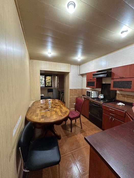 Продается квартира центр Ц1 4в3/2/9 ор-р Бибигон