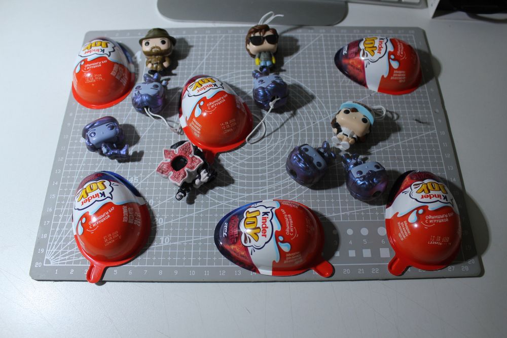 фигурки Kinder joy funko pop очень странные дела