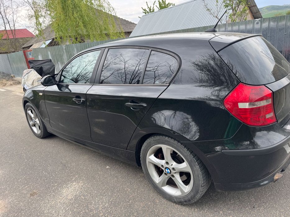 BMW 1 Series 2009 — imagine 2