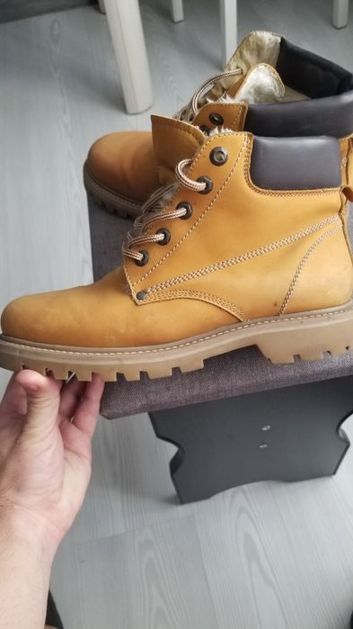 Vind bocancii inblaniti