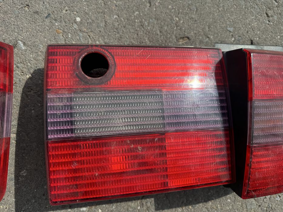 Фонари задние Пассат Б4 универсал