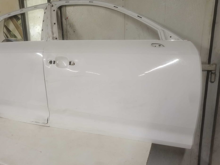 Usa dreapta fata  audi a4 b9 sedan 2016 2019