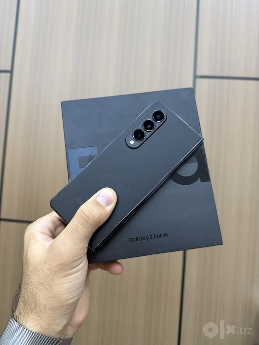 Samsung Z Fold 4