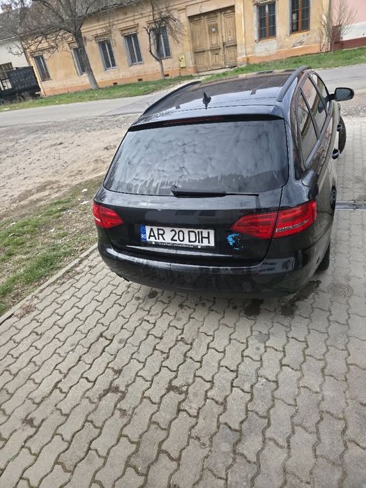 Vând Audi A4 B8 S-line