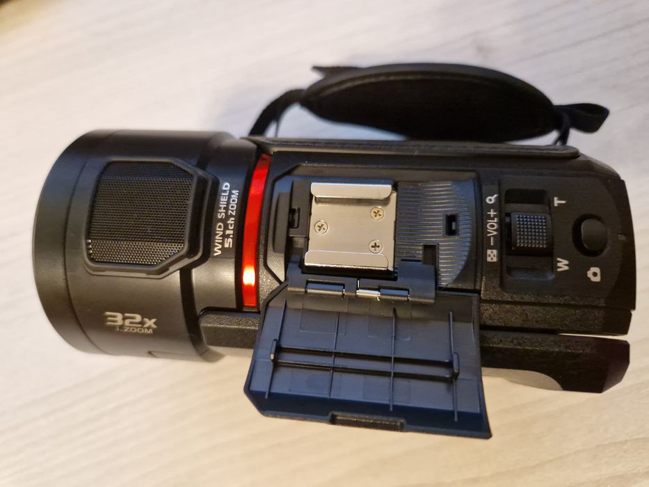 Panasonic HC-VX3 4k camera video