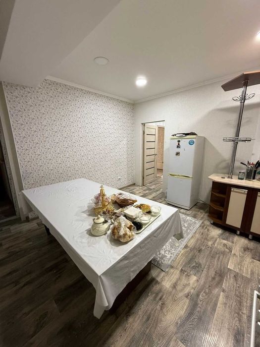 Продам 2х комн Батыс