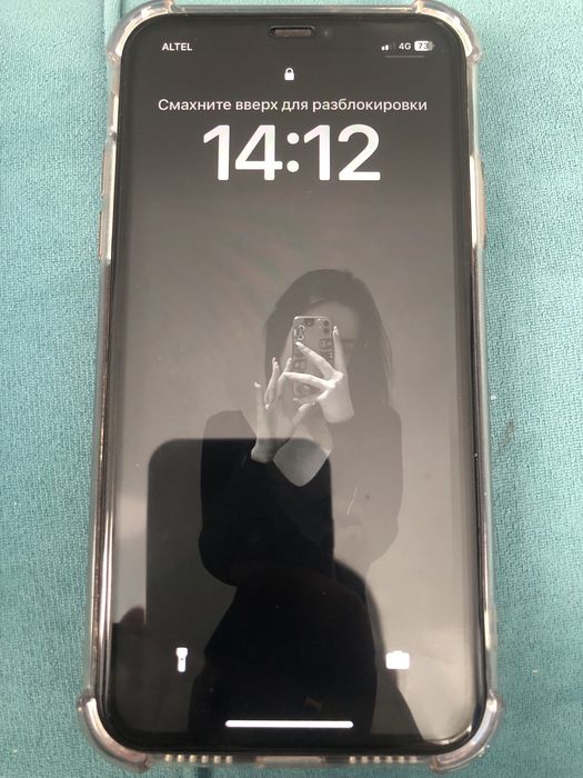 Продам айфон 11,64гб