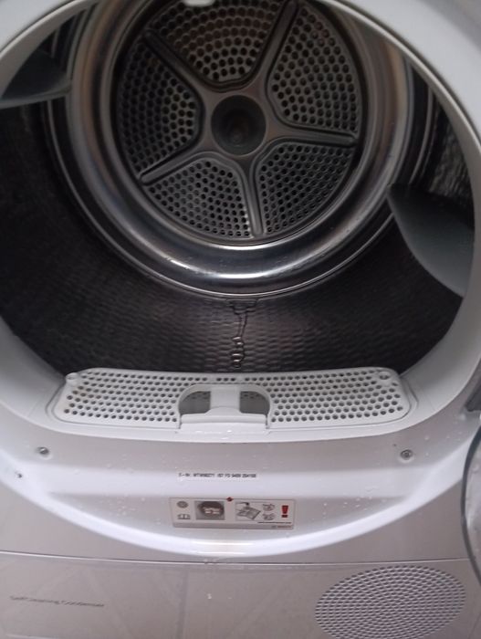 Сушилня с термопомпа Бош Bosch Serie 4 A++ 8кг  с две години гаранция!