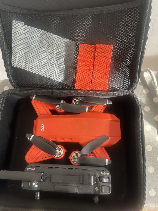 Продадим детский игрушечный  дрон