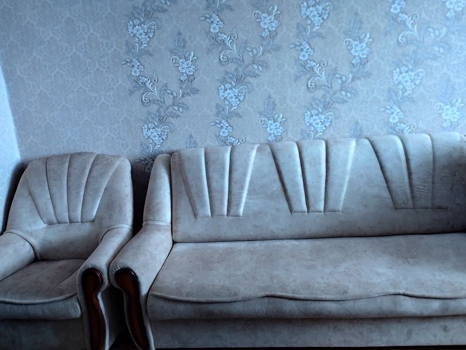 Мягкий уголок  продам