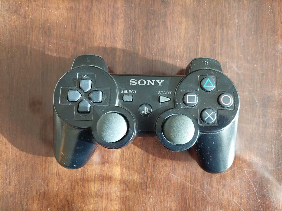 Vând controller de PS3